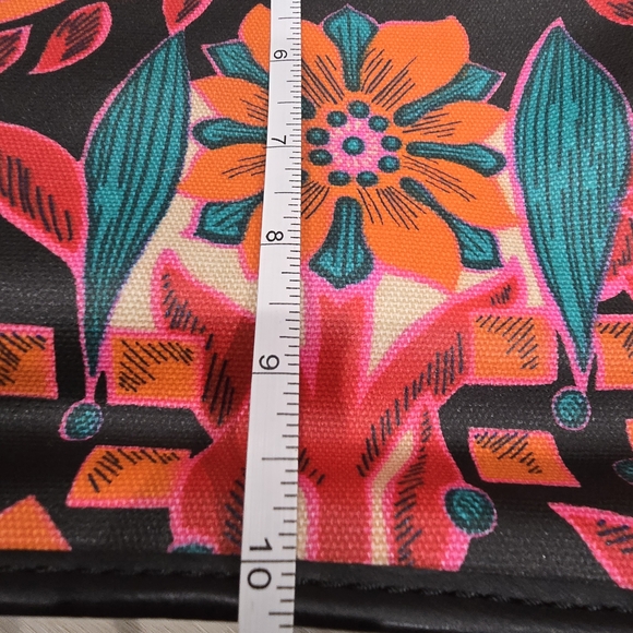 Fossil Key-Per floral coated canvas crossbody bag NWOT - Picture 4 of 6